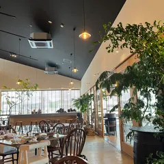 fumotto DINING（フモット ダイニング）