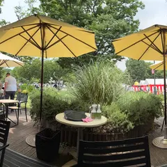 EVERYONEs CAFE 上野恩賜公園