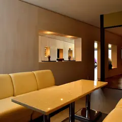 エミューの茶店EMUSÉE