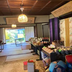 静楽舎