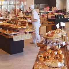 ㈱三星 登別若草店
