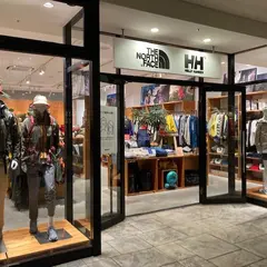 THE NORTH FACE/HELLY HANSEN 三井ｱｳﾄﾚｯﾄﾊﾟｰｸ仙台港