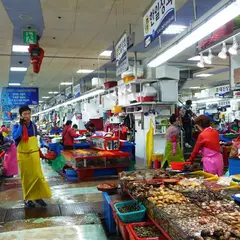 チャガルチ市場/チャガルチシジャン/자갈치시장
