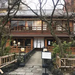 年 京都のおすすめバーランキングtop Holiday ホリデー
