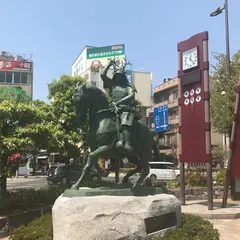 真田幸村騎馬像