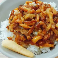 金峰魯肉飯（チンフォンルゥロウファン）