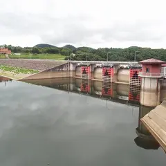御所ダム