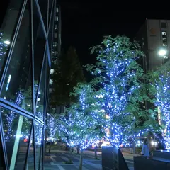 モード学園スパイラルタワーズ