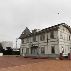 旧敦賀港駅舎