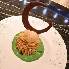 TOSHI YOROIZUKA 東京ミッドタウン店