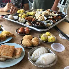 萬鴻香点心茶楼