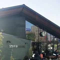 スターバックスコーヒー 堺フェニックス通り利晶の杜店