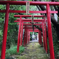 首塚稲荷神社