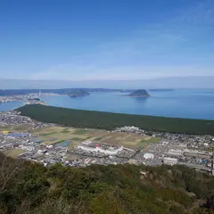 鏡山