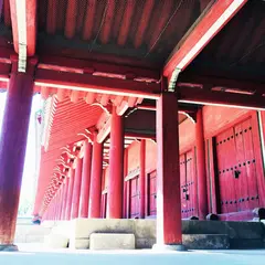 宗廟（Jongmyo Shrine）