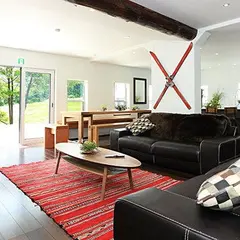 Hakuba Slopeside Chalet 白馬スロープサイドシャレ