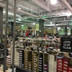 DSW Designer Shoe Warehouse