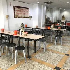 建宏牛肉麵
