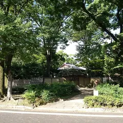 鶴々亭