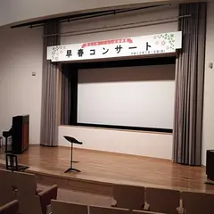 新潟県立図書館