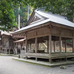地主神社