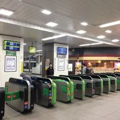 稲毛駅