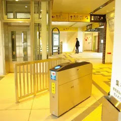寺家駅(新駅)