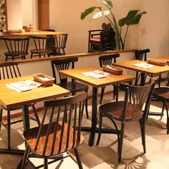 猿Cafe 町田マルイ店