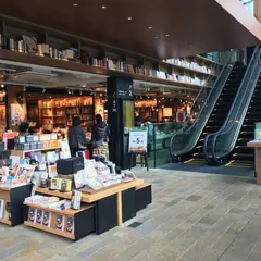 21年 大阪のおすすめ書店ランキングtop Holiday ホリデー