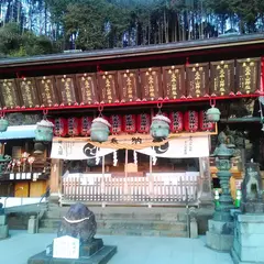 大平山神社