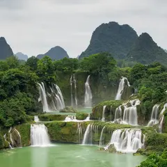 Ban Gioc Waterfall（バンゾック滝）