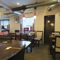 アカミヤコウシ 福岡 春吉