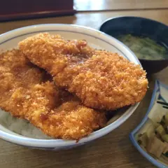 小鹿野両神観光協会(わらじカツ丼ゑびすや)