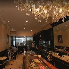 Aux Merveilleux de Fred London