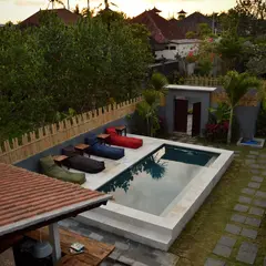 Lay Day Surf Hostel