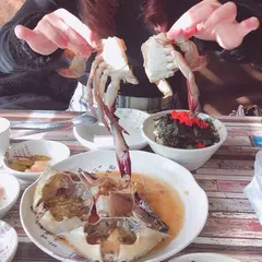 弘一品醬蟹（弘一品カンジャンケジャン）