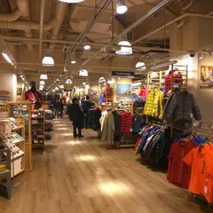 モンベル ＡＬＢｉ大阪駅店