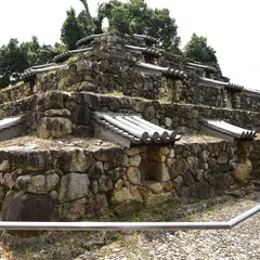 頭塔
