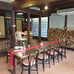 トラットリア アル ラグー