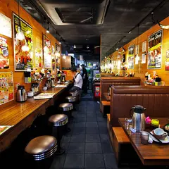 １ポンドのステーキ ハンバーグ タケル 日本橋オタロード店