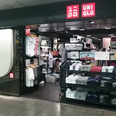 ユニクロ 池袋駅中央改札店