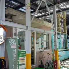 トヨタレンタカー 堀川店