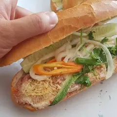 Huynh Hoa Bakery