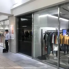 EMODA LUMINE EST新宿店