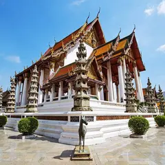 Wat Suthat（ワット・スタット）