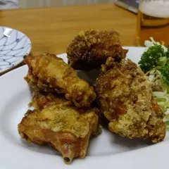 （株）ひな鳥金子 本成寺店