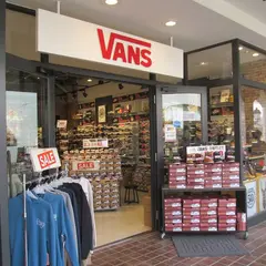 VANS三井アウトレットパーク多摩南大沢店