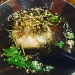 かべや
