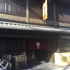 IRORI京都駅東本願寺前