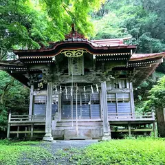 城峰神社
